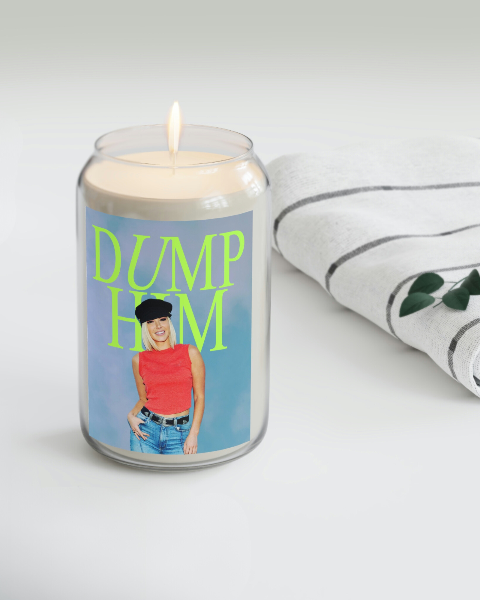 Dump Him Ariana in Clouds Candle